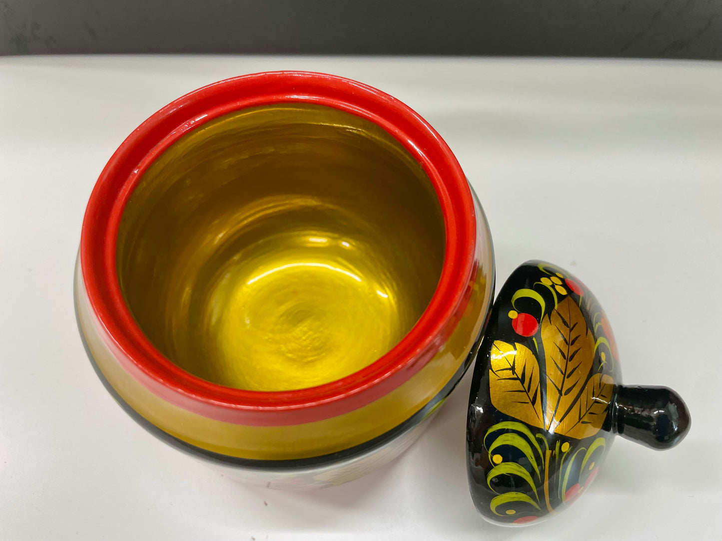 ホフロマ塗り 蓋つき小物入れ(12×9㎝)