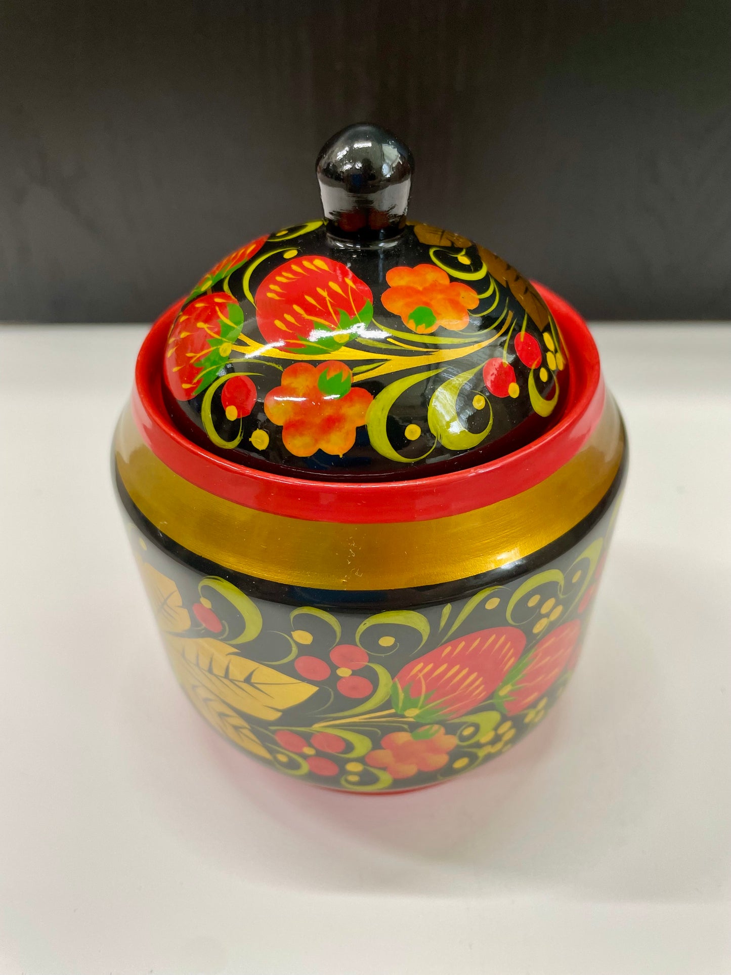 ホフロマ塗り 蓋つき小物入れ(12×9㎝)