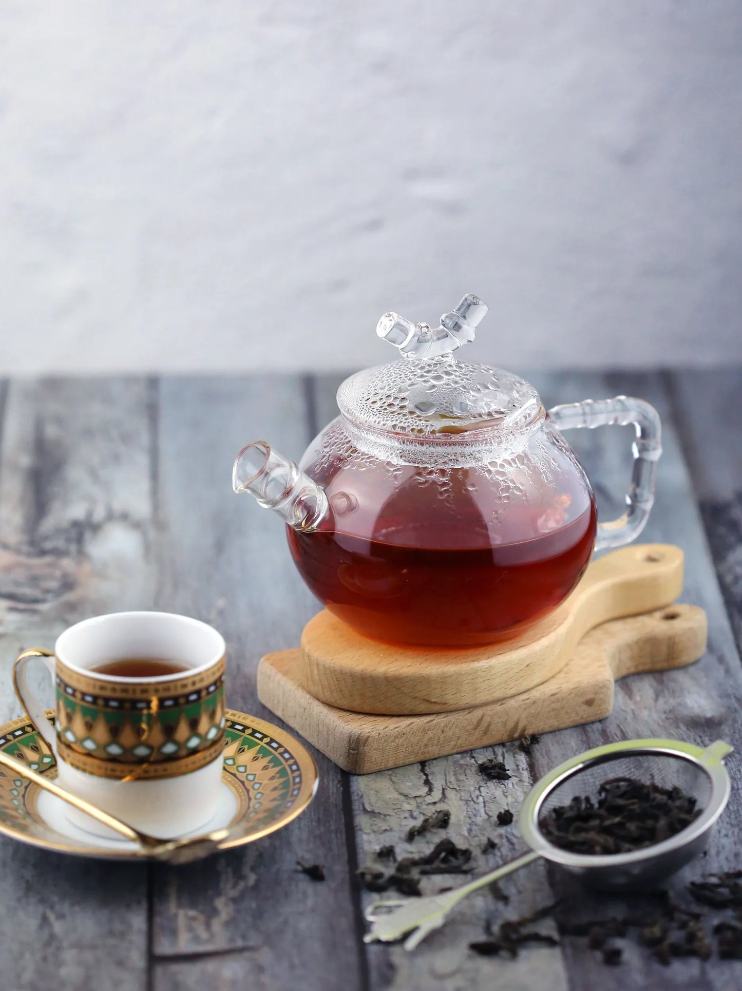 円筒缶入りセイロン紅茶 （ホフロマ風）