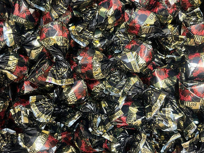 「チェリードロップ」チョコレート菓子（アルコール配合）