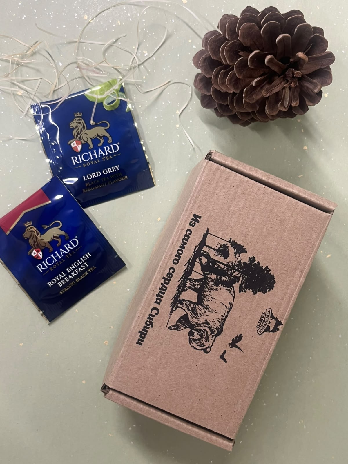 ギフトセット「シベリアからの贈り物」松ぼっくりジャム（クラシック）250g　（2個入り）